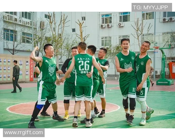 成都篮球队近期状态深度对比分析及未来发展趋势探讨 成都篮球队近期状态深度对比分析及未来发展趋势探讨