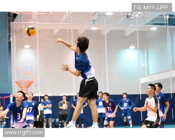 排球巨献：深入解析上海排球队的比赛策略与经验分享