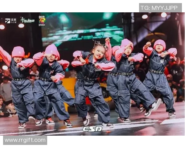 深圳街舞队实力解析：探索街舞文化与团队风采的完美结合