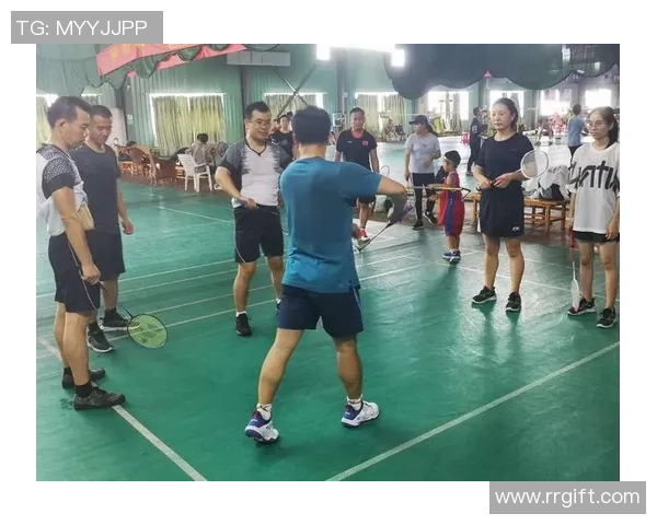 南京羽毛球队默契配合探秘：团队协作如何助力竞技水平提升