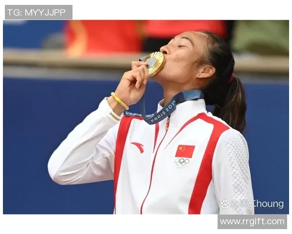 张娜独家分享网球技巧与心得助你提升球技的秘诀与经验总结