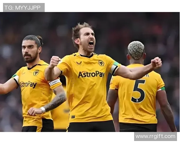 利物浦与狼队精彩对决录像回放全程回顾与精彩瞬间分析 利物浦与狼队精彩对决录像回放全程回顾与精彩瞬间分析