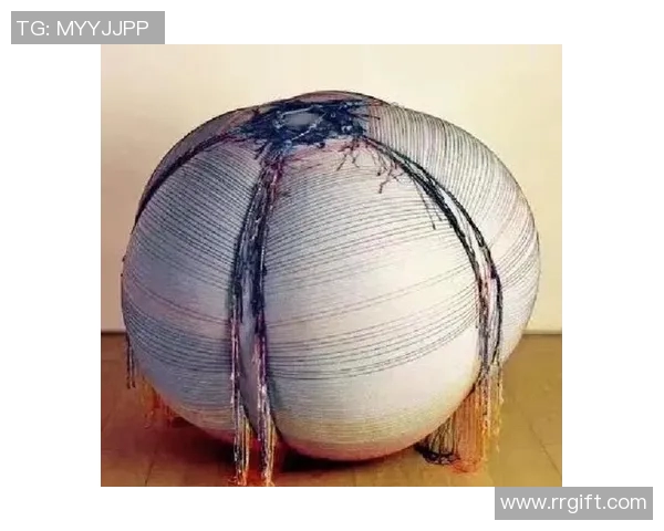 加莱诺的艺术世界探索与文化影响力的深度剖析与反思 加莱诺的艺术世界探索与文化影响力的深度剖析与反思