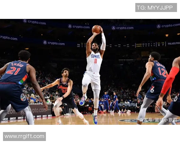 快船与尼克斯精彩对决全场录像回放及精彩瞬间分析