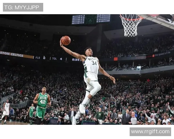 雄鹿与活塞G3激战正酣谁能在季后赛中占得先机 雄鹿与活塞G3激战正酣谁能在季后赛中占得先机