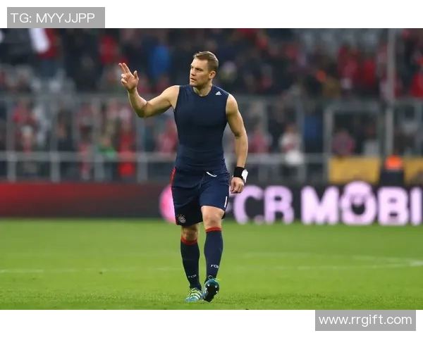 诺伊尔:从守门员到传奇,探寻足球世界的守护神之路 诺伊尔:从守门员到传奇,探寻足球世界的守护神之路