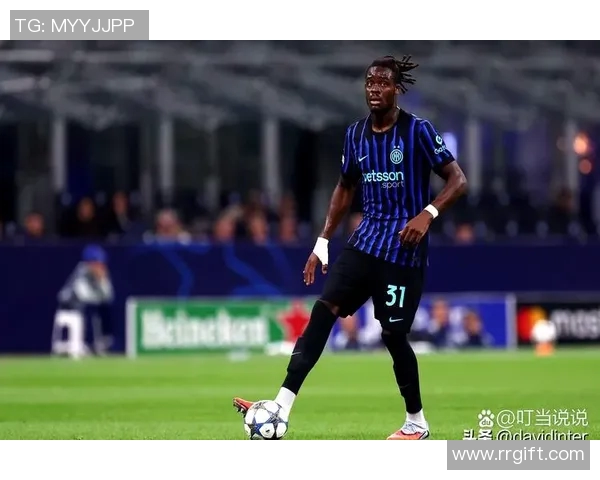 2018年米兰与佛罗伦萨激战回顾：意甲赛场上的精彩对决与战术较量