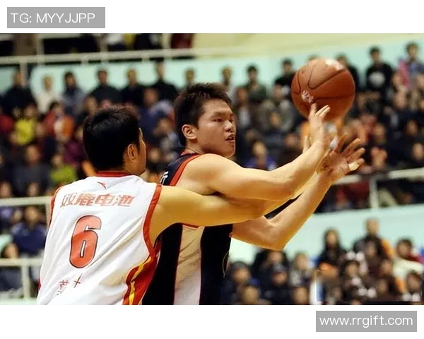 CBA精彩对决八一队迎战广东队直播盛况全程回顾与分析