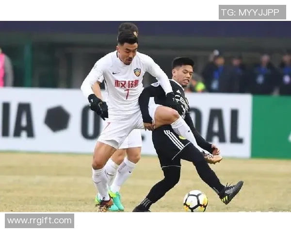 杰志与天津权健激战正酣谁能在这场较量中笑到最后