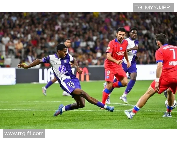 里昂与图卢兹对决前瞻分析及战术解析探讨