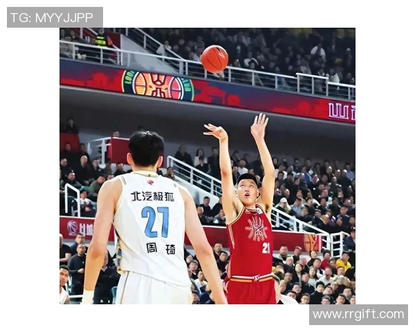 CBA焦点战青岛队迎战山东西王队双方全力争胜展现篮球魅力 CBA焦点战青岛队迎战山东西王队双方全力争胜展现篮球魅力