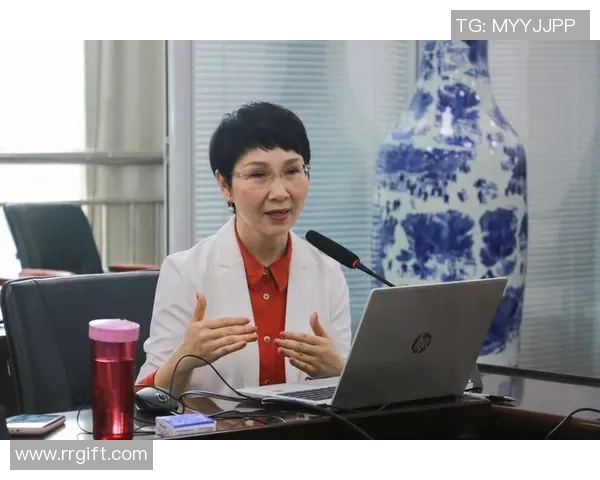 与王丽对话探讨她的滑板生涯与梦想追逐之路