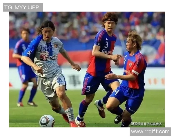 鸟栖红岩迎战东京FC全力争胜展现球队实力与斗志