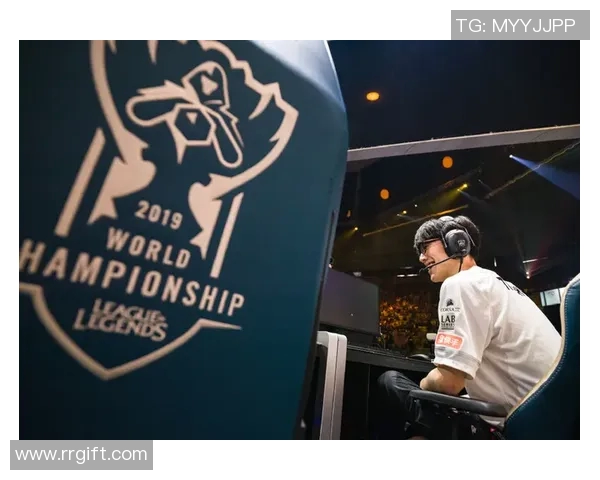 CSGO战队FPX的快速崛起与战术分析探讨